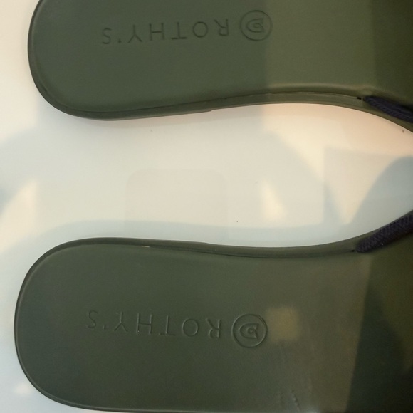 RARE Rothy’s The Slide Sandal - 7 - Picture 5 of 10